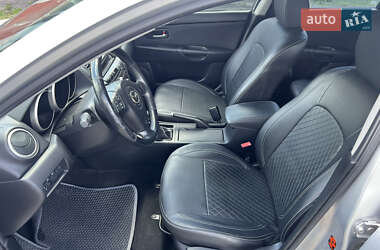 Хэтчбек Mazda 3 2006 в 