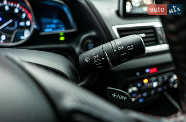 Хэтчбек Mazda 3 2016 в 