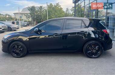 Хэтчбек Mazda 3 2011 в 