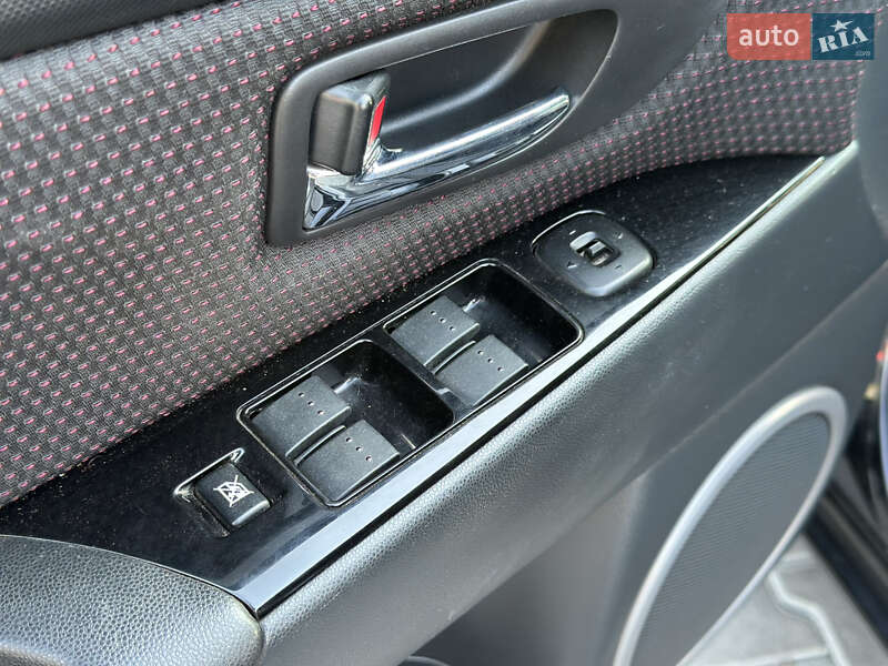 Седан Mazda 3 2009 в Днепре