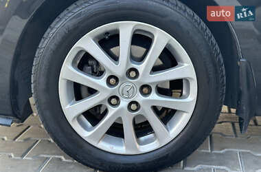 Седан Mazda 3 2009 в 
