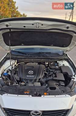 Седан Mazda 3 2017 в 