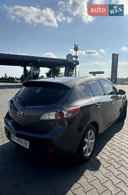 Хэтчбек Mazda 3 2011 в 