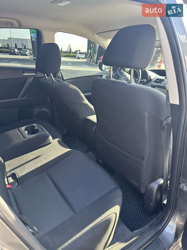 Хэтчбек Mazda 3 2011 в Тернополе