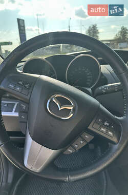 Хэтчбек Mazda 3 2011 в 