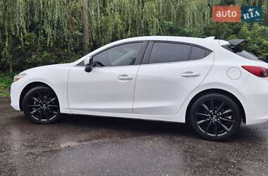 Хэтчбек Mazda 3 2018 в 
