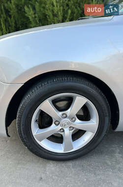 Седан Mazda 3 2005 в 
