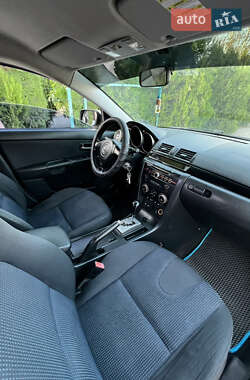 Седан Mazda 3 2005 в 