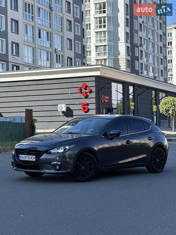 Хэтчбек Mazda 3 2014 в Киеве