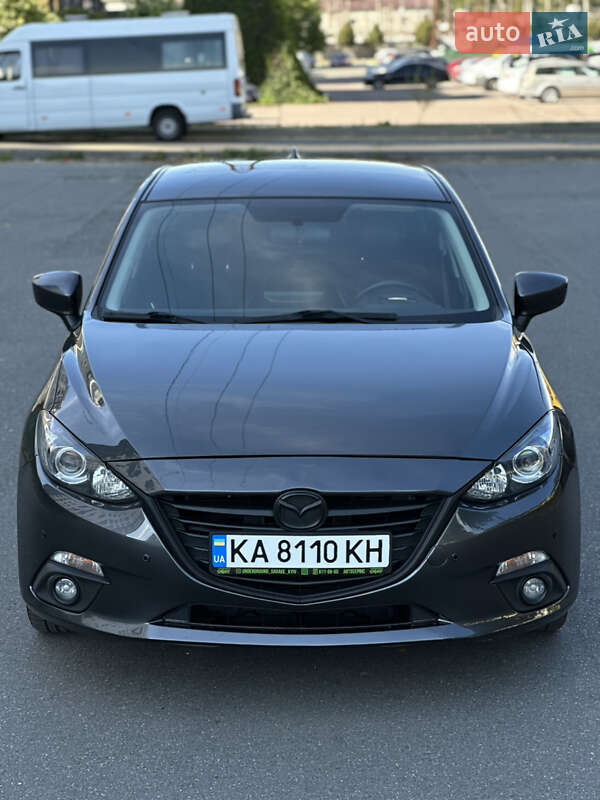 Хэтчбек Mazda 3 2014 в Киеве
