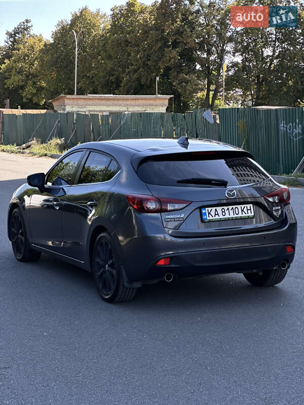 Хэтчбек Mazda 3 2014 в Киеве