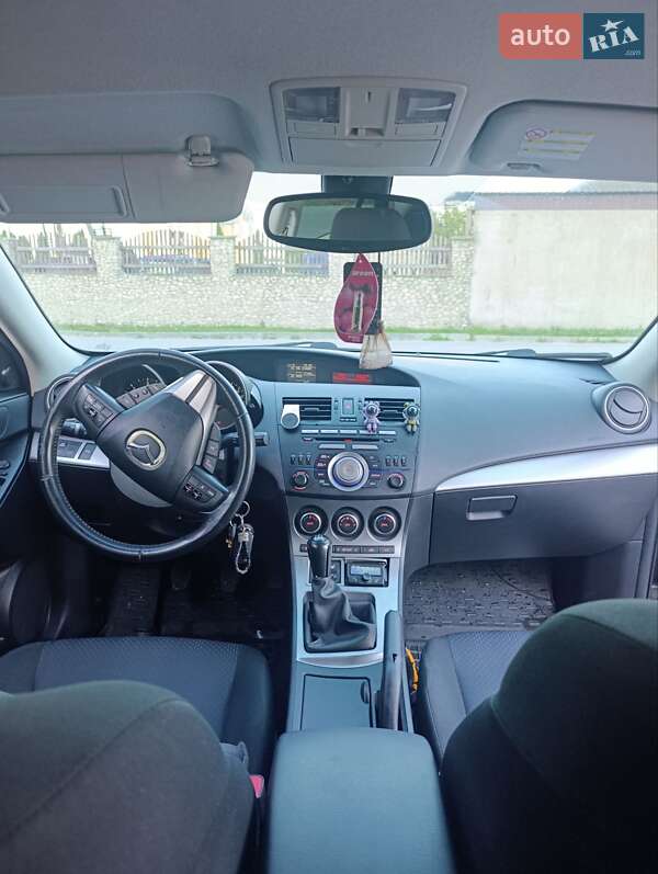 Хэтчбек Mazda 3 2009 в Кременце