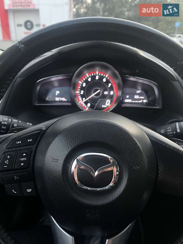 Седан Mazda 3 2015 в Днепре
