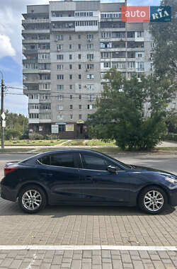 Седан Mazda 3 2013 в 