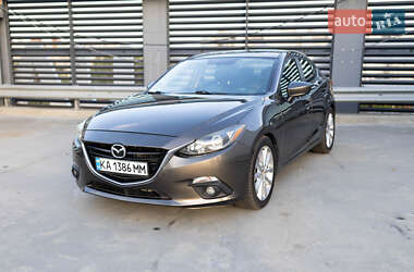 Седан Mazda 3 2015 в Киеве