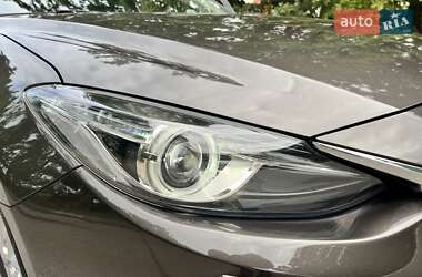 Хэтчбек Mazda 3 2015 в 