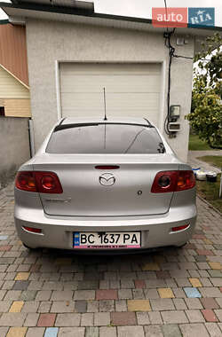 Седан Mazda 3 2005 в 