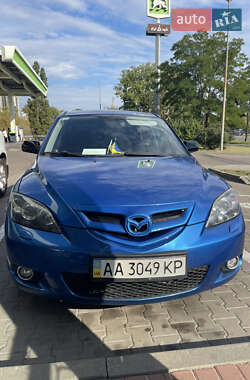 Хэтчбек Mazda 3 2003 в Киеве