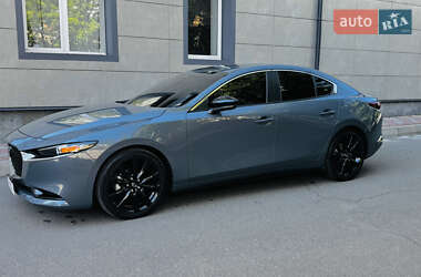 Седан Mazda 3 2022 в 