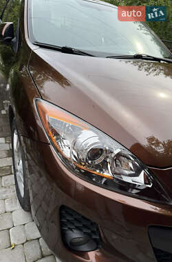 Хэтчбек Mazda 3 2011 в Львове