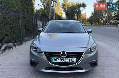 Седан Mazda 3 2016 в 