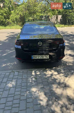 Седан Mazda 3 2018 в 