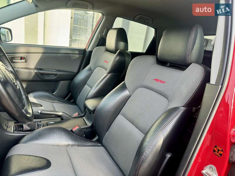 Хэтчбек Mazda 3 2008 в Черновцах