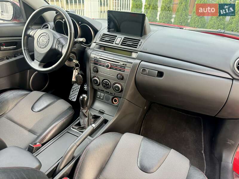 Хэтчбек Mazda 3 2008 в Черновцах