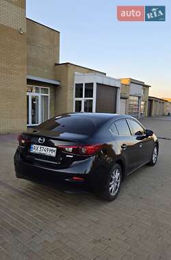 Седан Mazda 3 2014 в Харькове