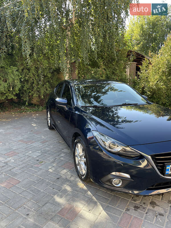 Седан Mazda 3 2014 в Днепре фото 3 Седан Mazda 3 2014 в Днепре