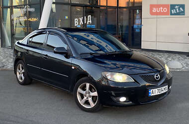 Седан Mazda 3 2004 в 