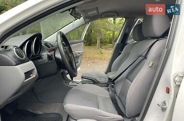 Хэтчбек Mazda 3 2007 в 
