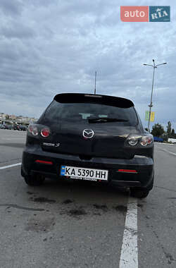 Хэтчбек Mazda 3 2006 в 