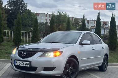 Седан Mazda 3 2004 в 