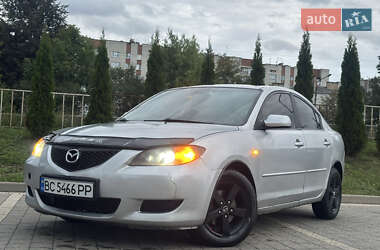 Седан Mazda 3 2004 в 