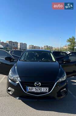 Седан Mazda 3 2016 в Запорожье