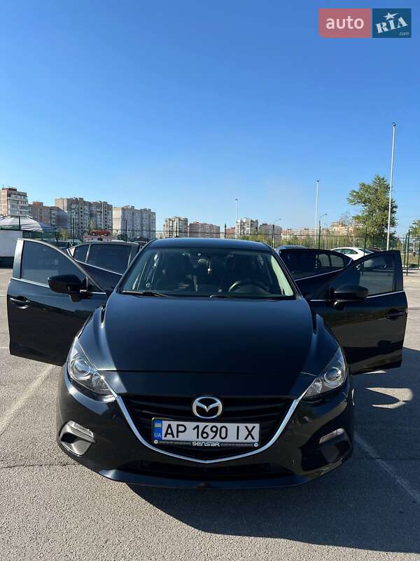 Mazda 3 2016