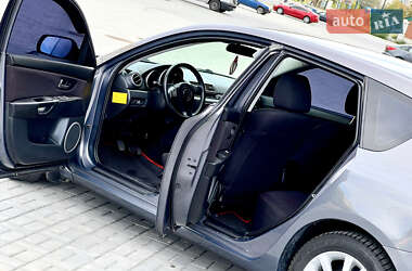 Хэтчбек Mazda 3 2007 в 