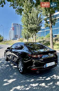 Седан Mazda 3 2021 в 