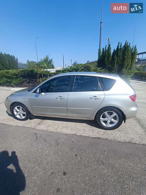 Хэтчбек Mazda 3 2003 в Одессе