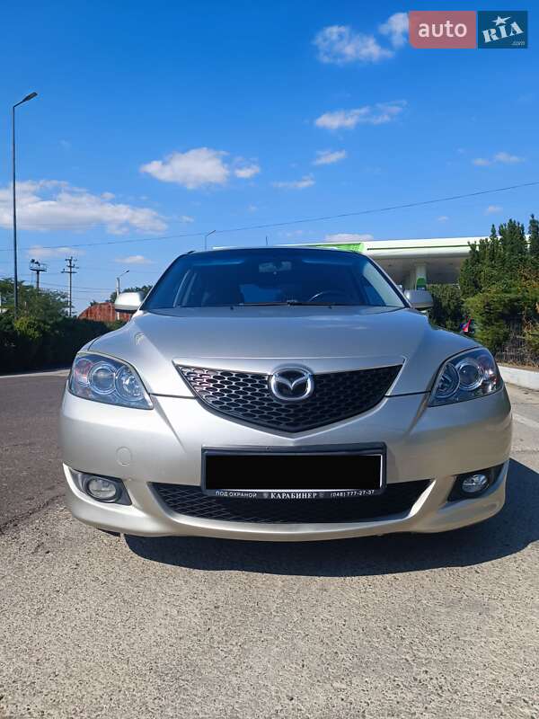 Хэтчбек Mazda 3 2003 в 