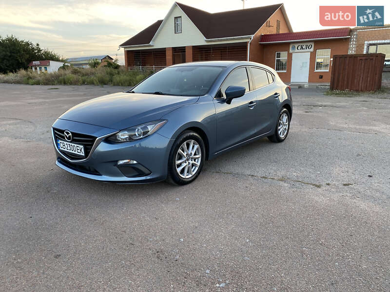 Хэтчбек Mazda 3 2016 в Прилуках