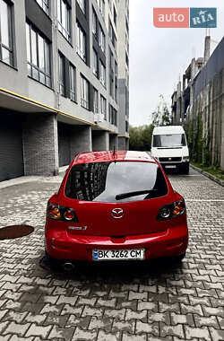 Хэтчбек Mazda 3 2005 в 
