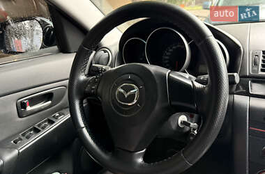 Седан Mazda 3 2003 в 