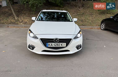 Седан Mazda 3 2014 в Києві