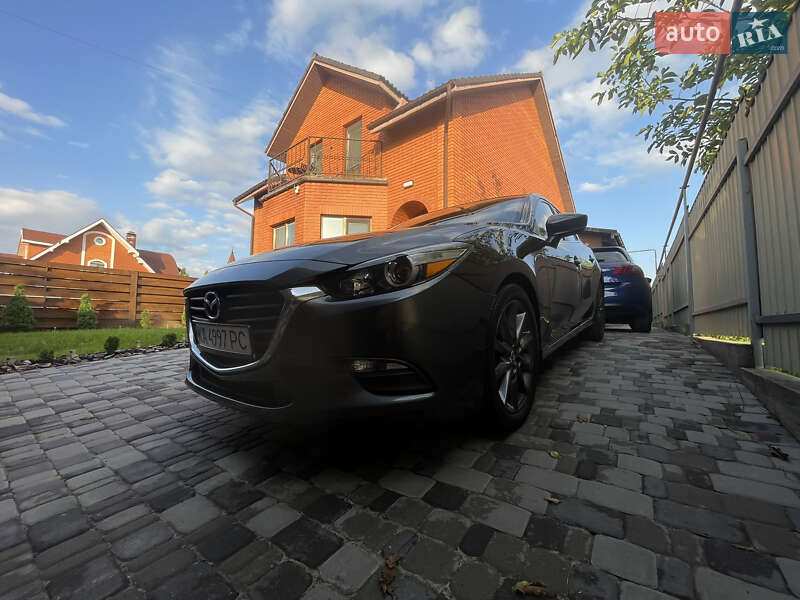 Хетчбек Mazda 3 2017 в Києві фото 10 Хетчбек Mazda 3 2017 в Києві