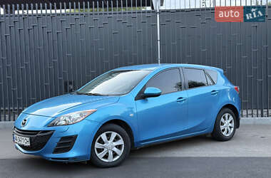 Хэтчбек Mazda 3 2010 в 