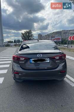 Седан Mazda 3 2014 в 