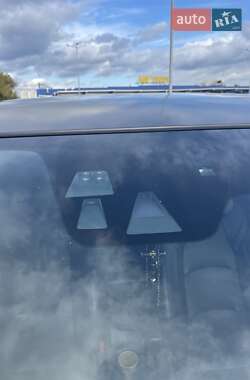 Седан Mazda 3 2014 в 