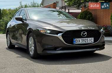 Седан Mazda 3 2019 в 